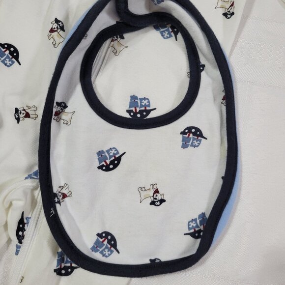 Gymboree Tiny Pirates NWT 0-3 month sleeper & socks, Used Bib. Mixed Bin Z34 - Picture 5 of 7